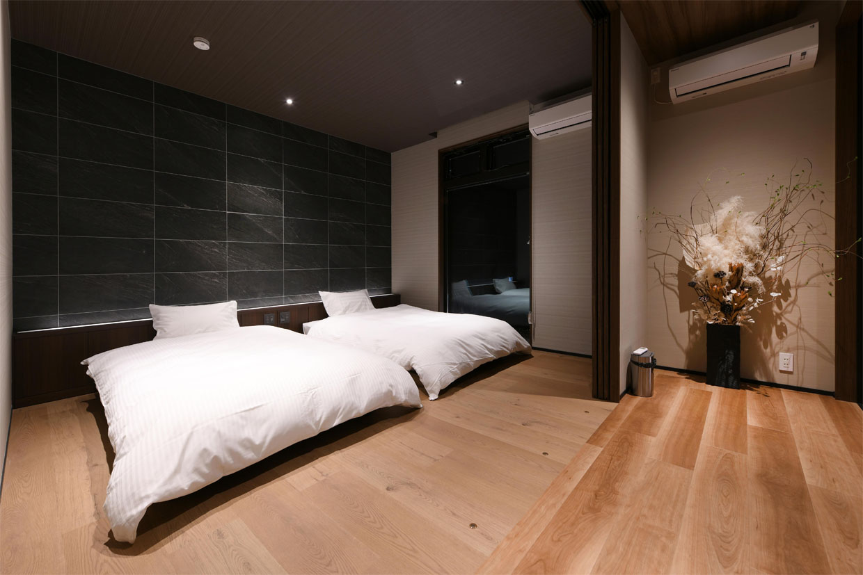 Rooms 7